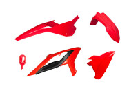 Sada plastů 4 díly BETA, RTECH (červená) OEM barvy 2024