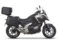 Kompletní sada černých hliníkových kufrů SHAD TERRA BLACK , 37L topcase 47L/47L boční kufry, včetně montážní sady a plotny SHAD HONDA NC 750 X 2021-