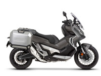 Kompletní sada bočních hliníkových kufrů SHAD TERRA 36L/36L, včetně montážní sady SHAD HONDA X-ADV 750