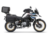 Kompletní sada černých hliníkových kufrů SHAD TERRA BLACK, 37L topcase   36L/47L boční kufry, včetně montážní sady a plotny SHAD BMW F 750 GS/ F 850 GS/ F 850 GS Adventure