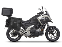 Kompletní sada sedlových brašen SHAD TERRA TR40 a  černého hliníkového 37L topcase, včetně montážní sady SHAD HONDA NX 750 X 2021-