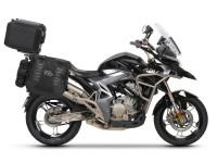 Kompletní sada sedlových brašen SHAD TERRA TR40 a  černého hliníkového 37L topcase, včetně montážní sady SHAD Zontes ZT310-T/ T2-310