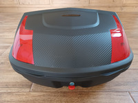 Motokufr 58 litrů top-case A12 jako GIVI, plotna monolock, červené odrazky